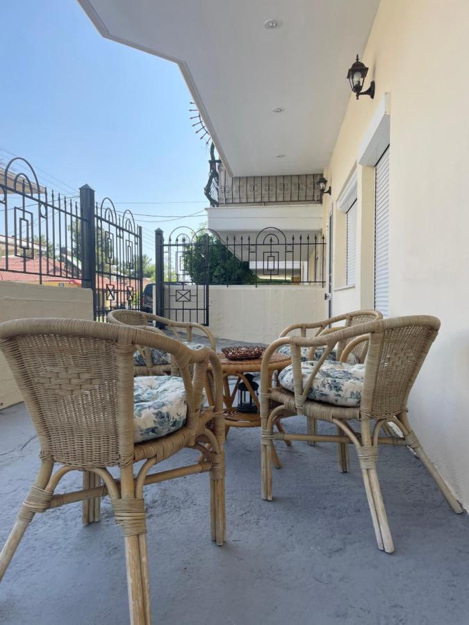 Nemesis Apartment Литокорон Екстериор снимка