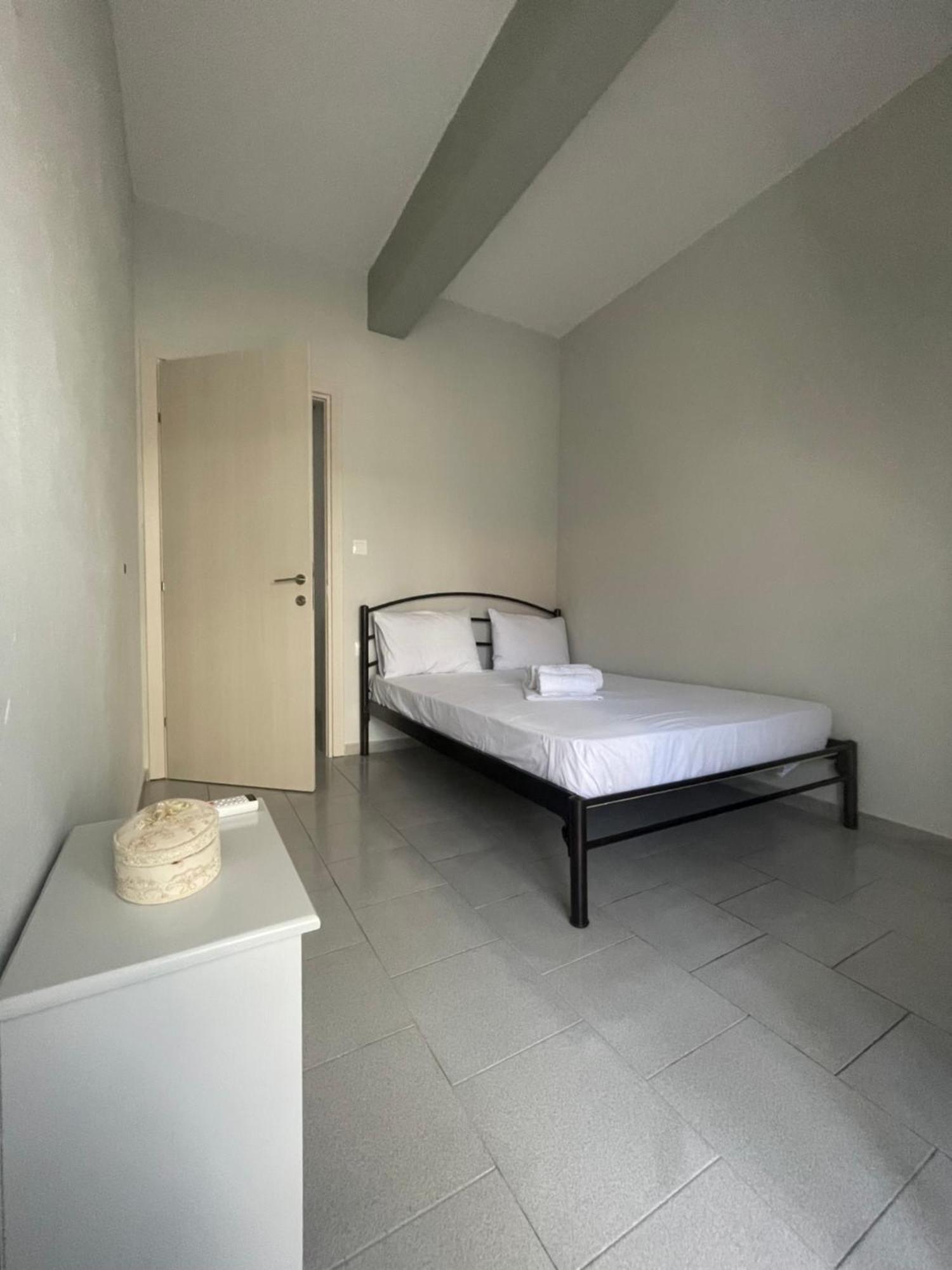 Nemesis Apartment Литокорон Екстериор снимка